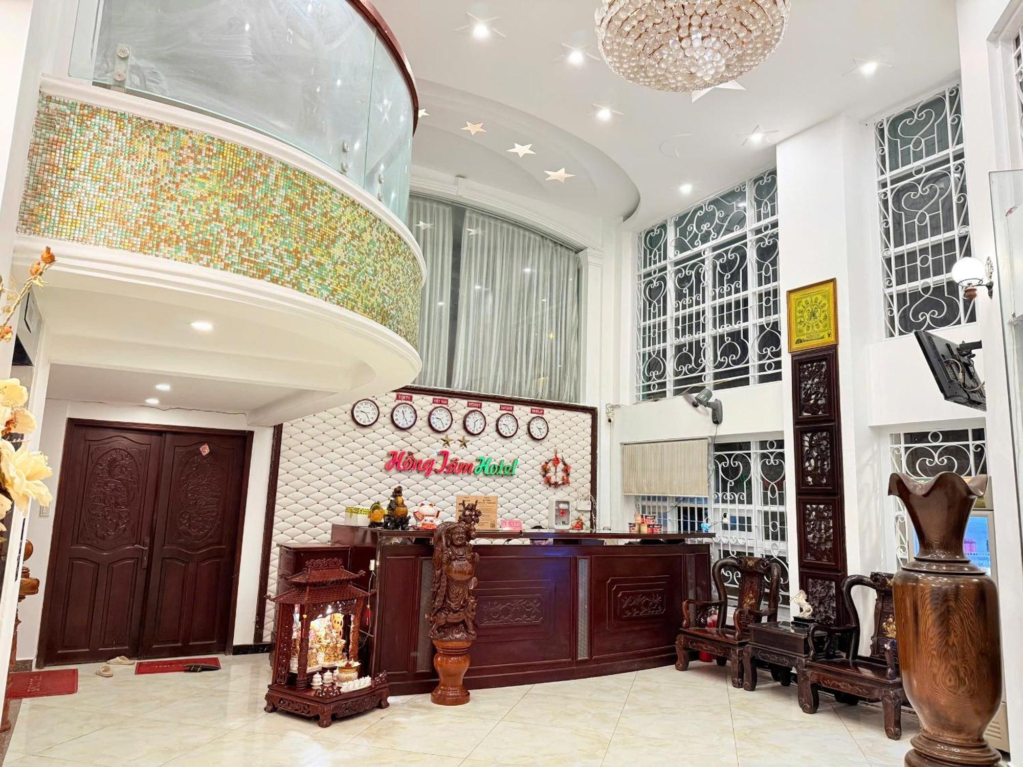 胡志明市 Khach San Hong Tam酒店 外观 照片