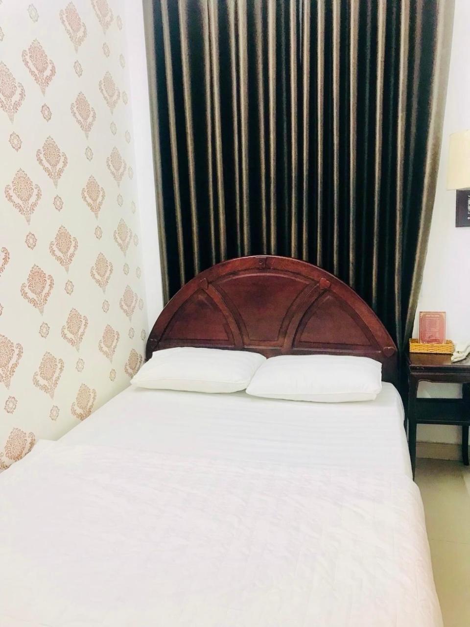 胡志明市 Khach San Hong Tam酒店 外观 照片